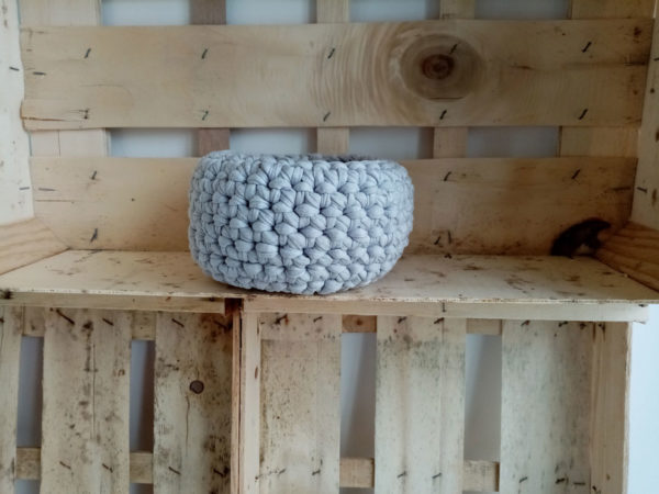 Panier moyen modèle « crochet »