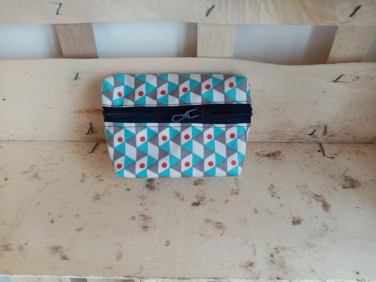 Photo trousse petit modèle bleu